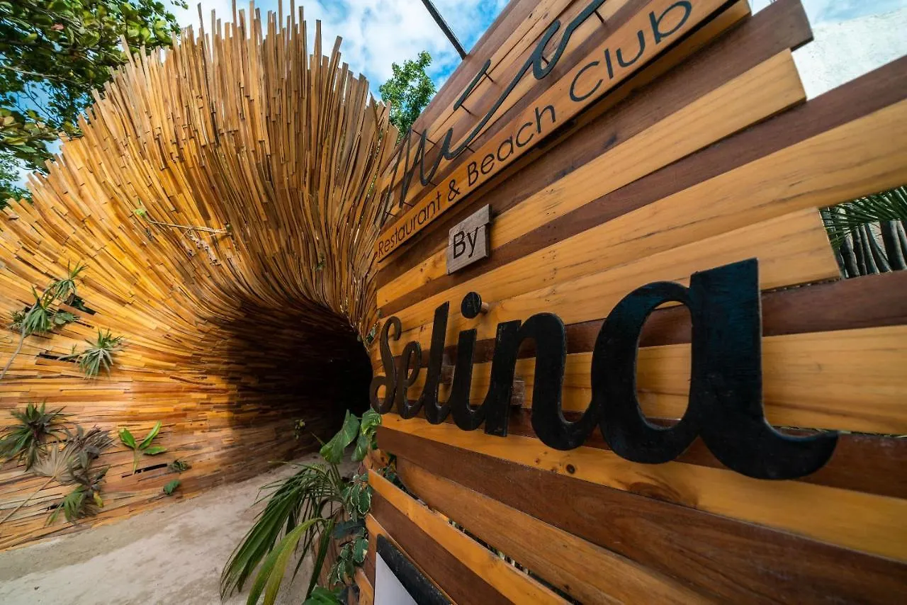 Hotel Cabanas Los Lirios Tulum
