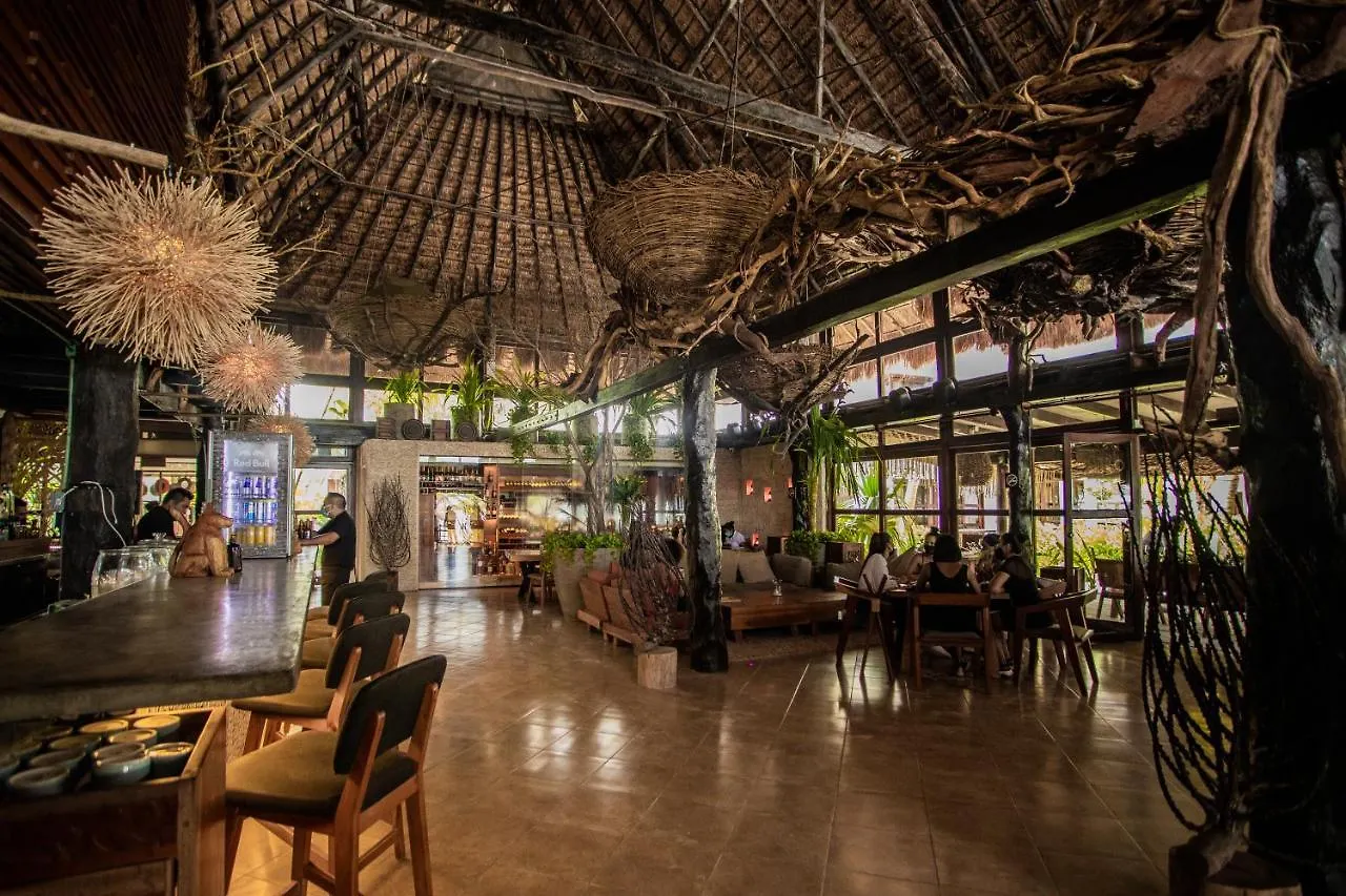 Hotel Cabanas Los Lirios Tulum