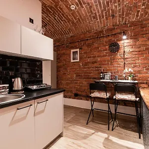 *** Lägenhetshotell Dietla 99 - Ideal Location - In The Heart Of Polen