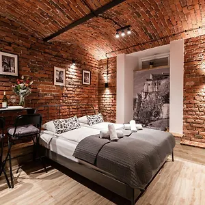 *** Lägenhetshotell Dietla 99 - Ideal Location - In The Heart Of Polen